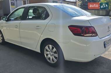 Седан Peugeot 301 2017 в 