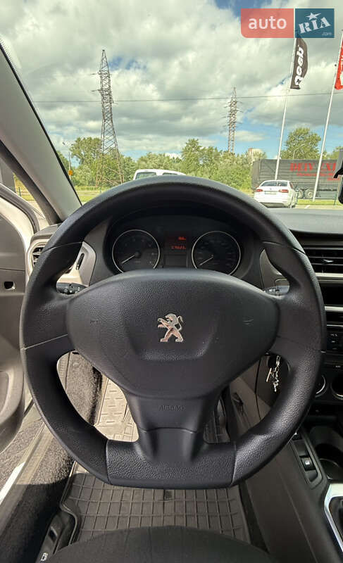 Седан Peugeot 301 2020 в Києві