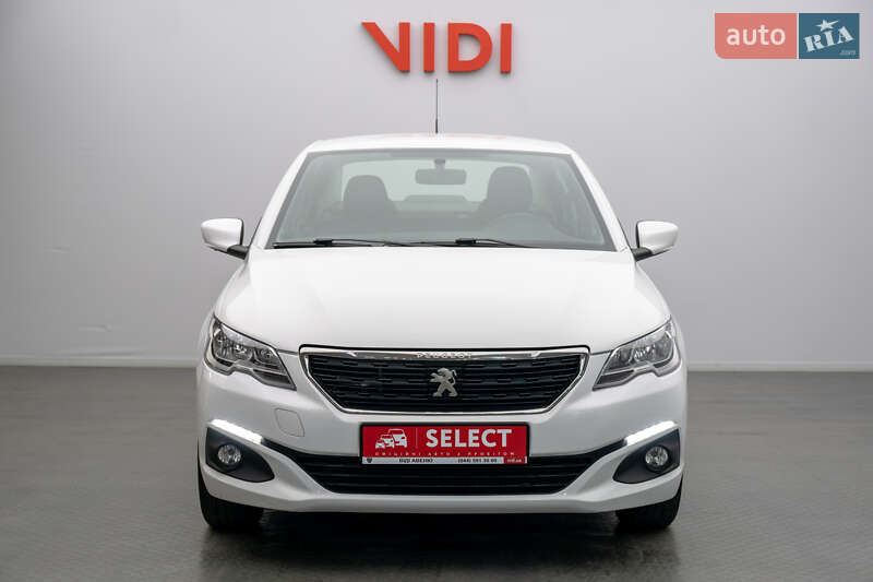 Peugeot 301 2021