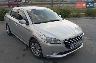 Седан Peugeot 301 2014 в Кременчуге