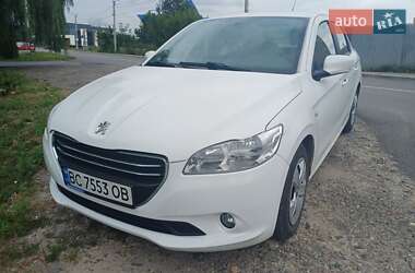 Седан Peugeot 301 2016 в Винниках