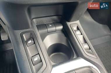 Седан Peugeot 301 2013 в 
