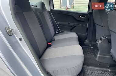 Седан Peugeot 301 2013 в 