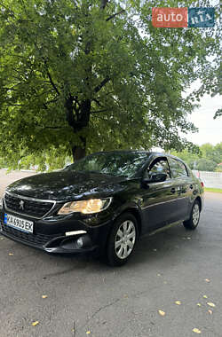 Седан Peugeot 301 2020 в Харкові