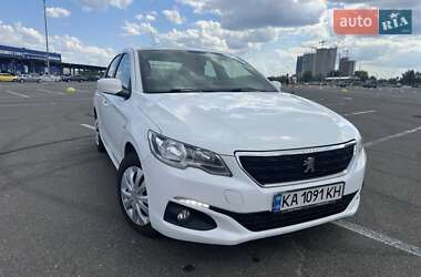 Седан Peugeot 301 2018 в Киеве