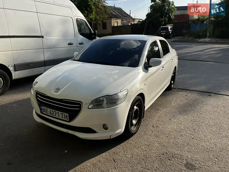 Peugeot 301 2013