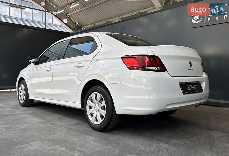 Седан Peugeot 301 2020 в Києві