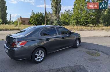 Седан Peugeot 301 2013 в Лубнах