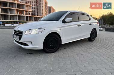 Седан Peugeot 301 2013 в Львові
