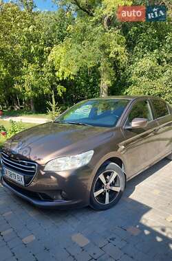 Седан Peugeot 301 2013 в Кам'янець-Подільському