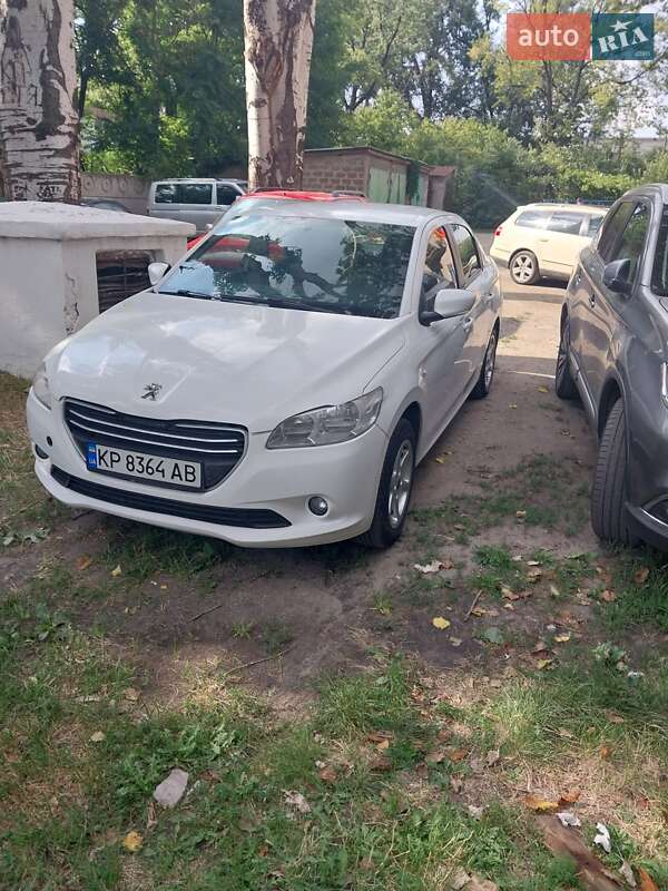 Peugeot 301 2014