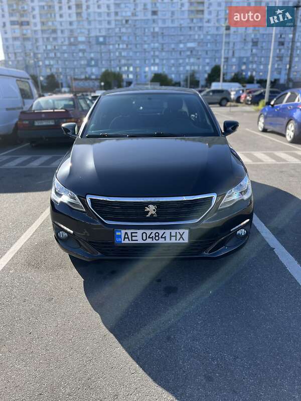 Седан Peugeot 301 2019 в Києві