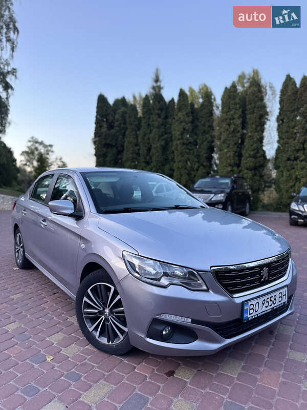 Седан Peugeot 301 2017 в Тернополі