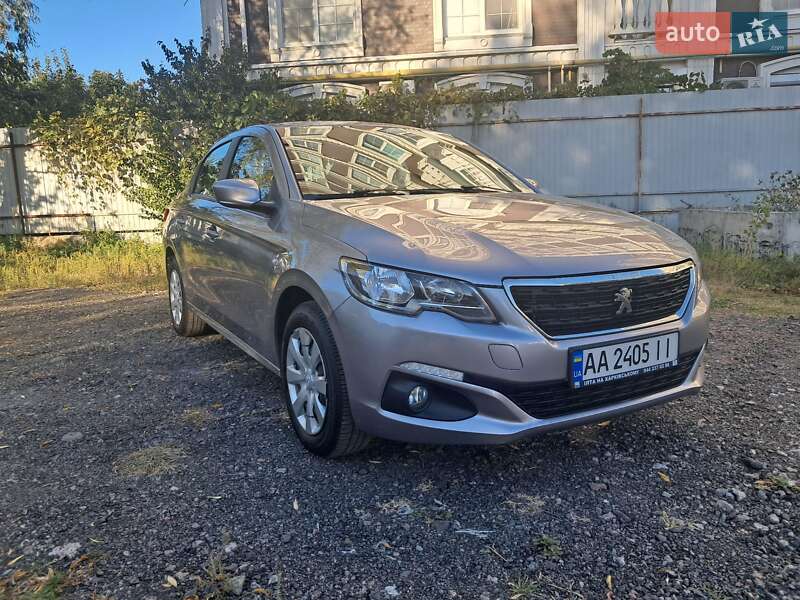 Седан Peugeot 301 2019 в Києві