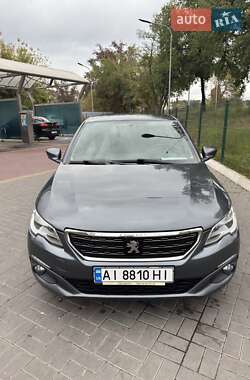 Седан Peugeot 301 2017 в Києві