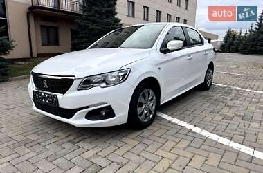 Седан Peugeot 301 2020 в Харкові