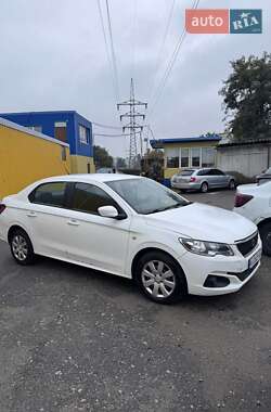 Седан Peugeot 301 2021 в Киеве