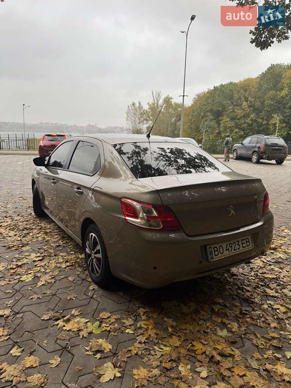 Седан Peugeot 301 2013 в Тернополе