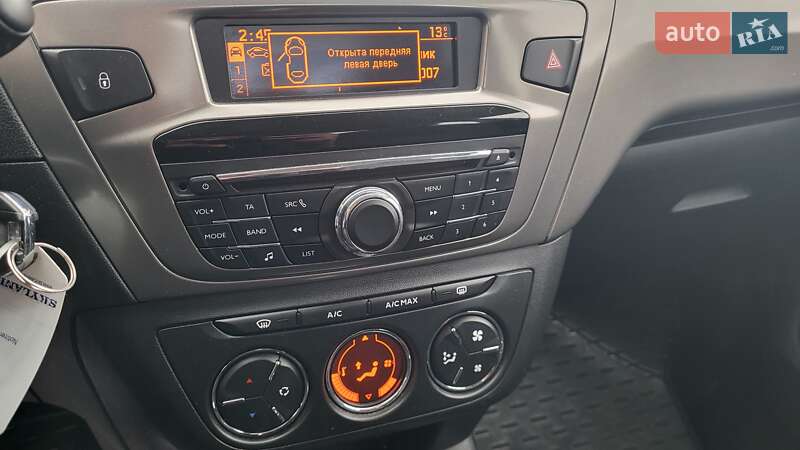 Седан Peugeot 301 2021 в Киеве