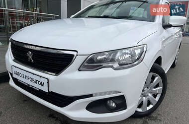 Седан Peugeot 301 2020 в Киеве