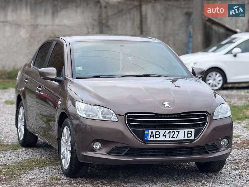 Седан Peugeot 301 2013 в Вінниці