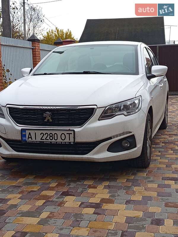 Peugeot 301 2018