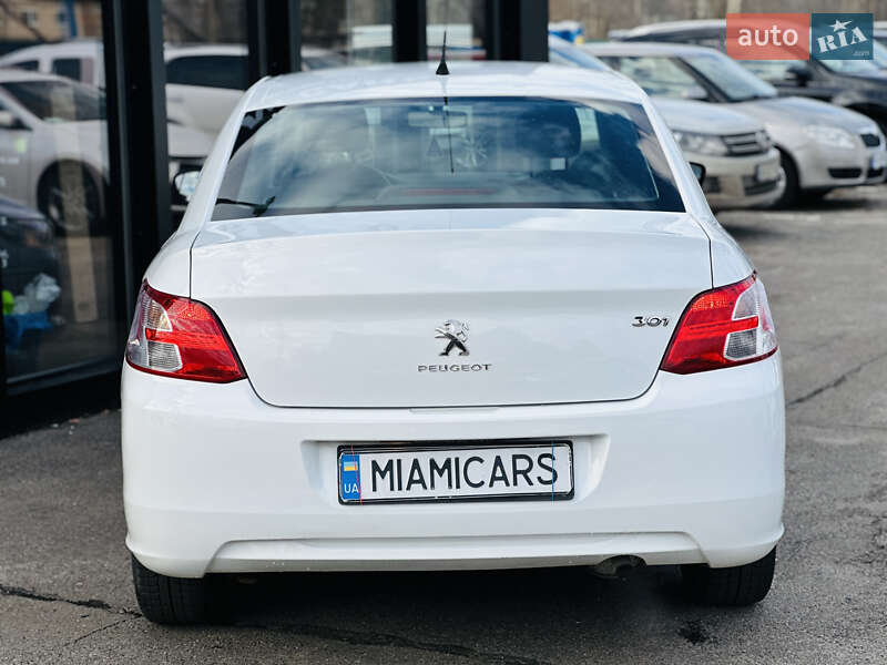 Седан Peugeot 301 2013 в Харькове