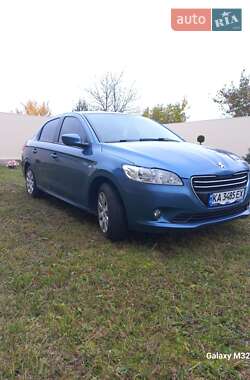 Седан Peugeot 301 2015 в Виннице