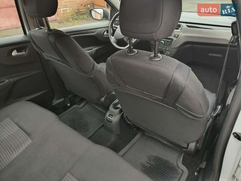 Седан Peugeot 301 2021 в Миргороде фото 41 Седан Peugeot 301 2021 в Миргороде