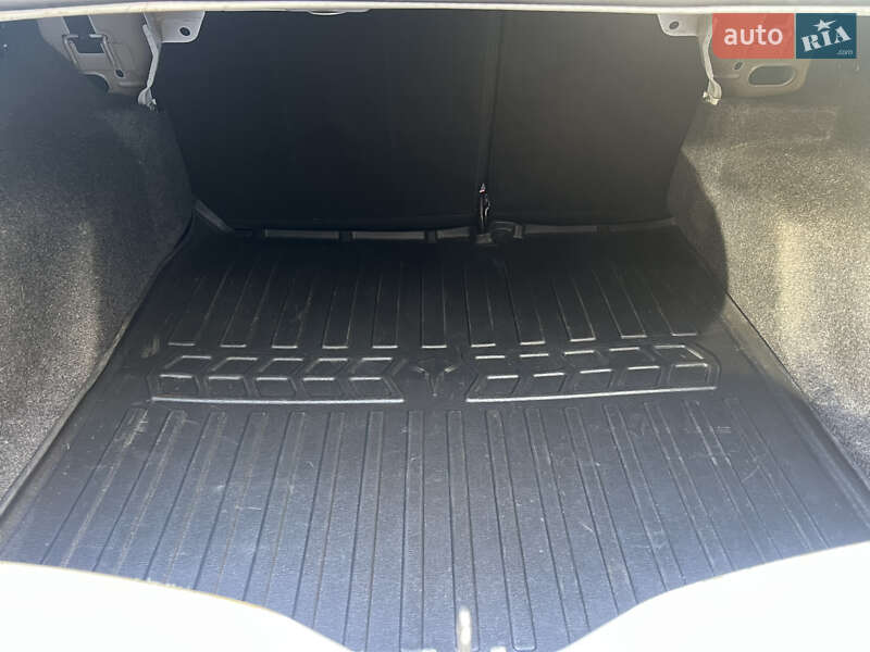 Седан Peugeot 301 2019 в Львове фото 43 Седан Peugeot 301 2019 в Львове