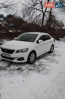 Седан Peugeot 301 2019 в Днепре