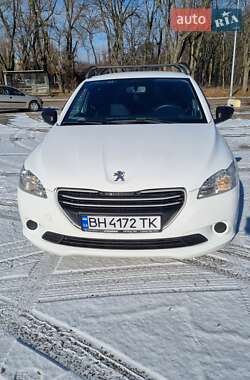 Седан Peugeot 301 2016 в Одесі