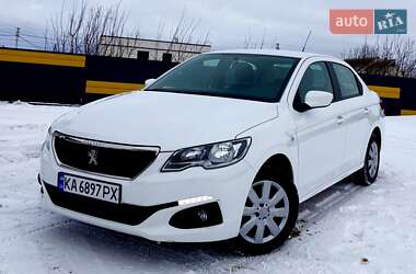 Седан Peugeot 301 2021 в Киеве