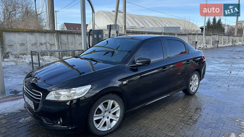 Седан Peugeot 301 2016 в Борисполе