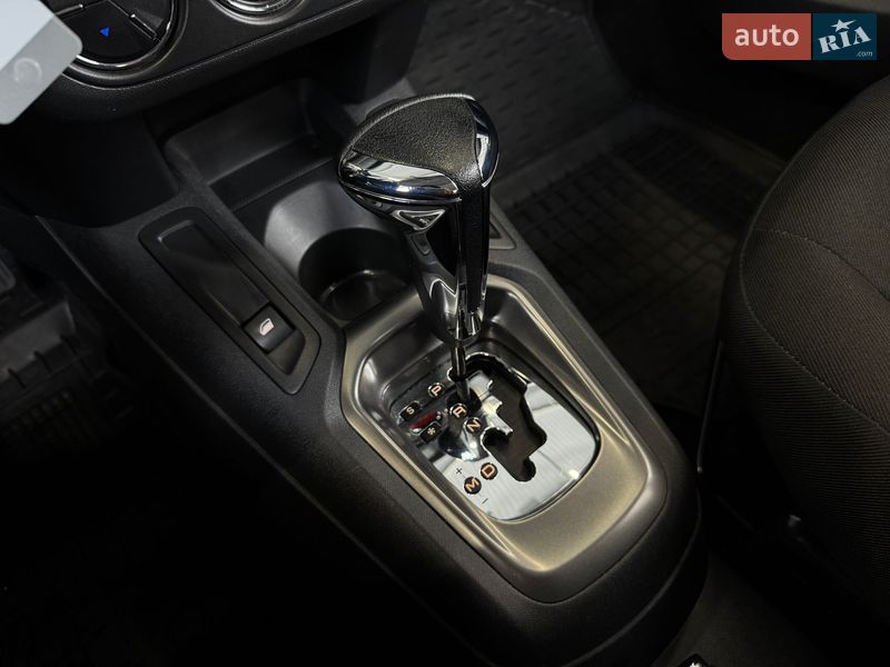 Седан Peugeot 301 2023 в Киеве