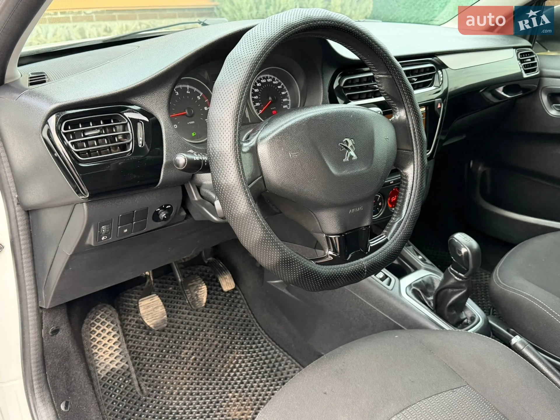 2017 Peugeot 301 - мініатюра 36