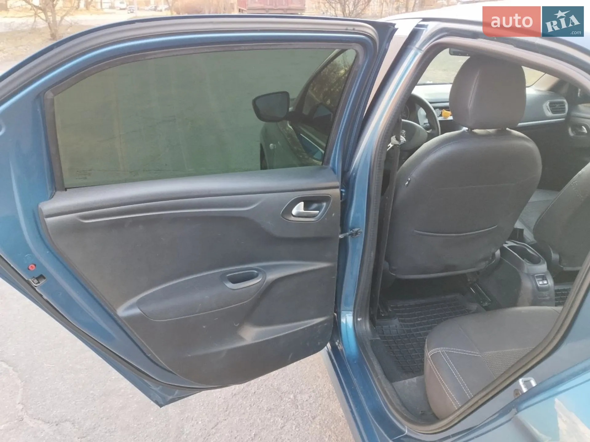 2015 Peugeot 301 - мініатюра 7