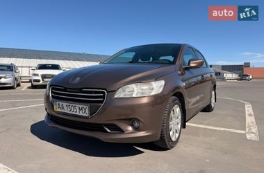 Седан Peugeot 301 2013 в Киеве