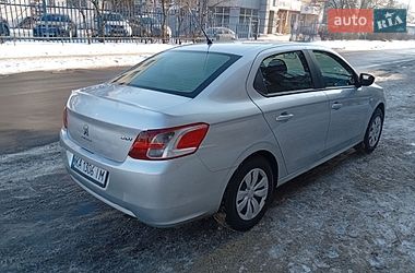 Седан Peugeot 301 2016 в Киеве