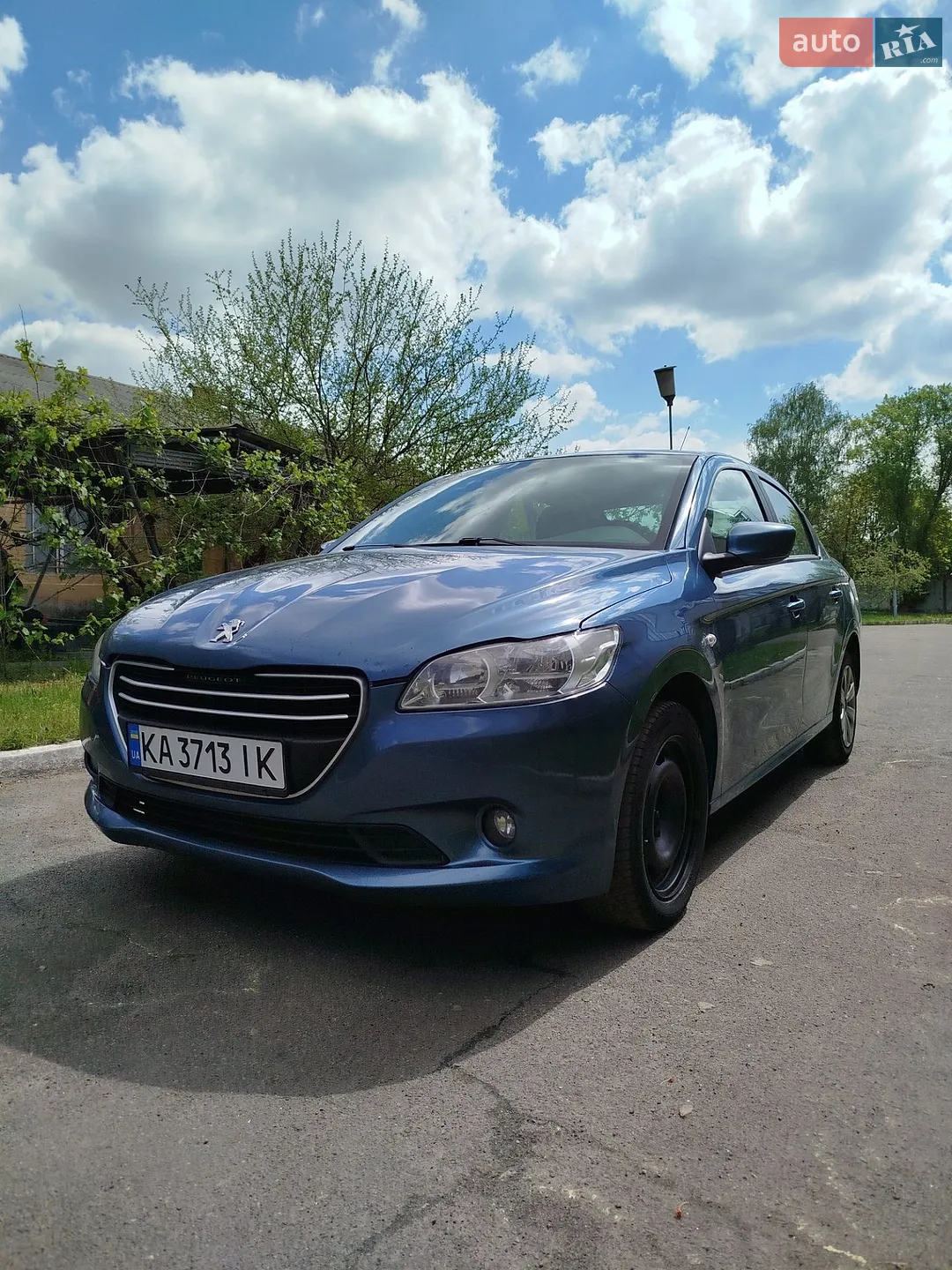 2015 Peugeot 301 - фото 1