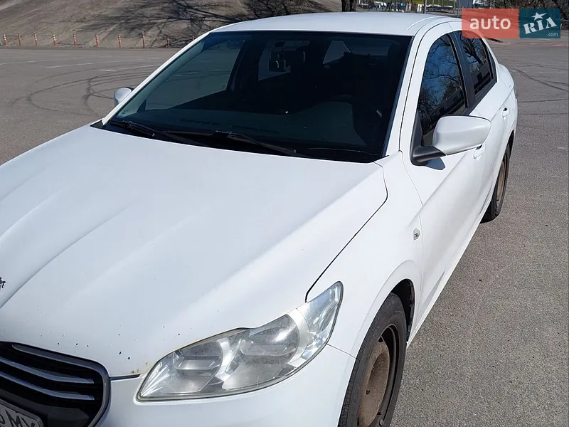 Peugeot 301 2013
