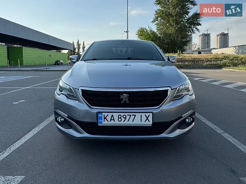 Peugeot 301 2018