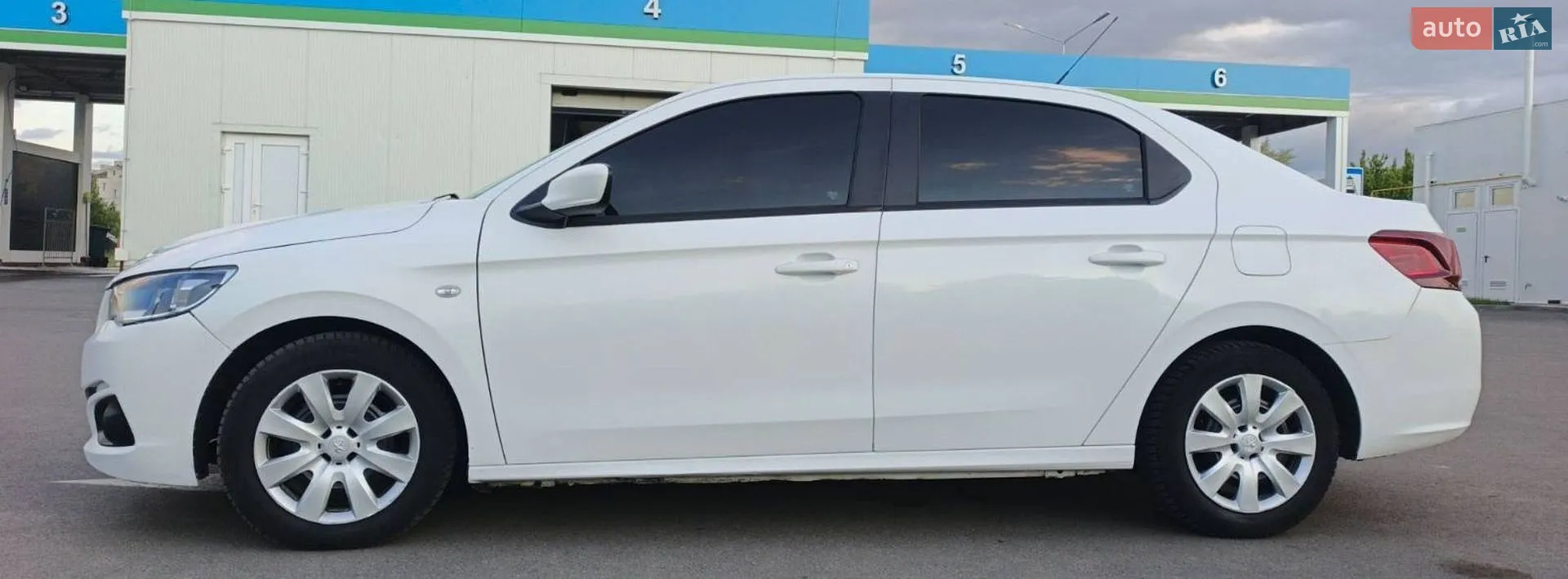 2017 Peugeot 301 - мініатюра 7