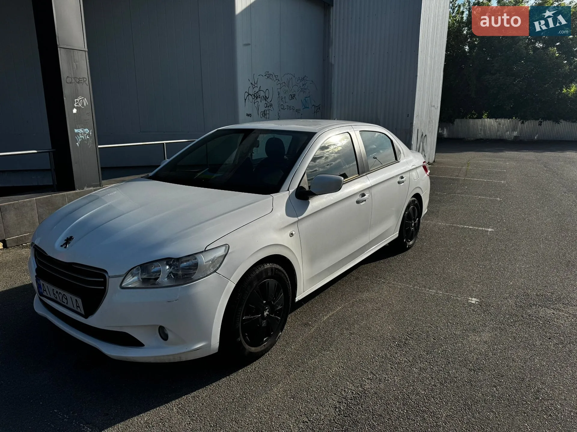 2013 Peugeot 301 - мініатюра 3