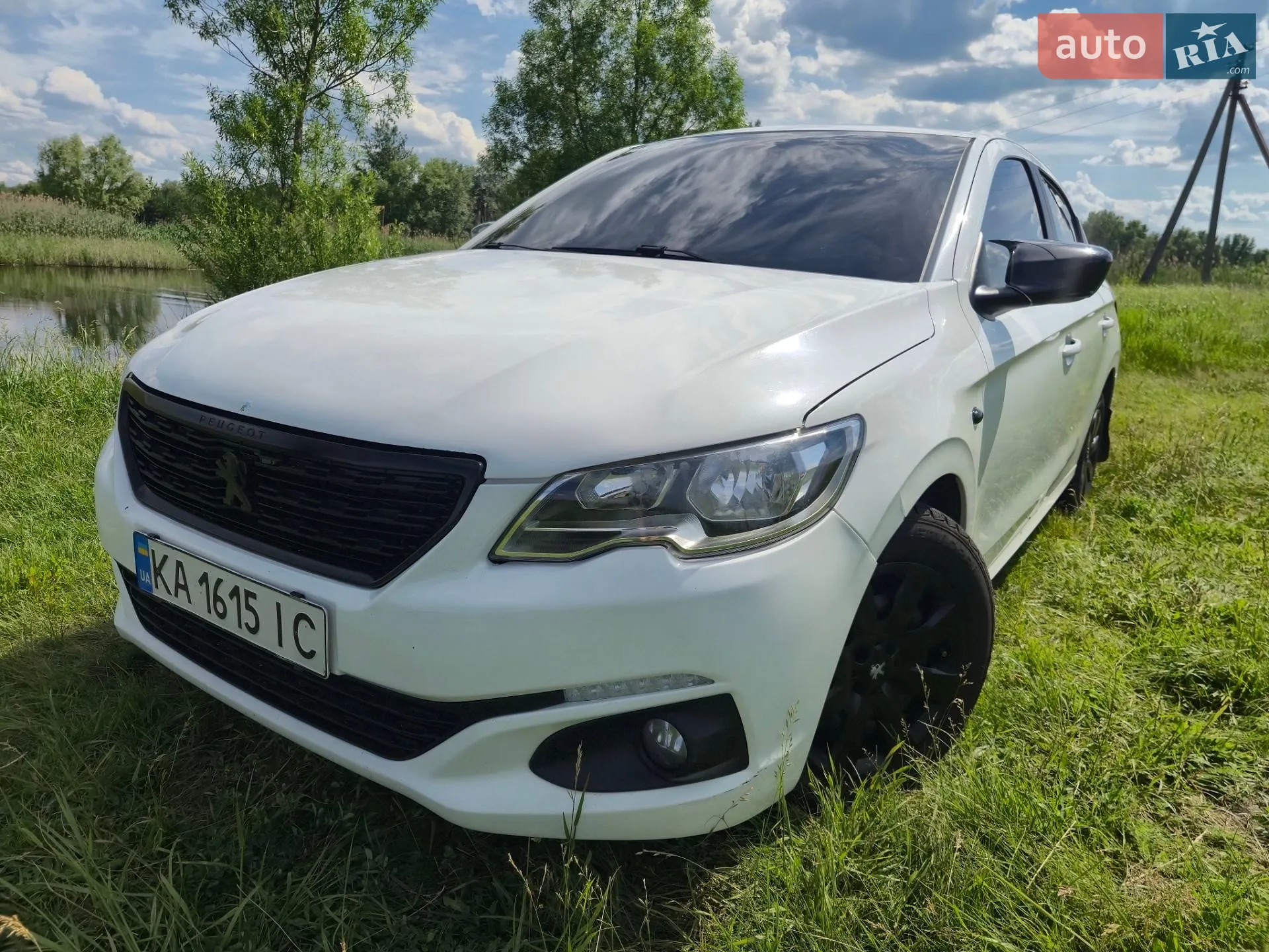 2017 Peugeot 301 - фото 1