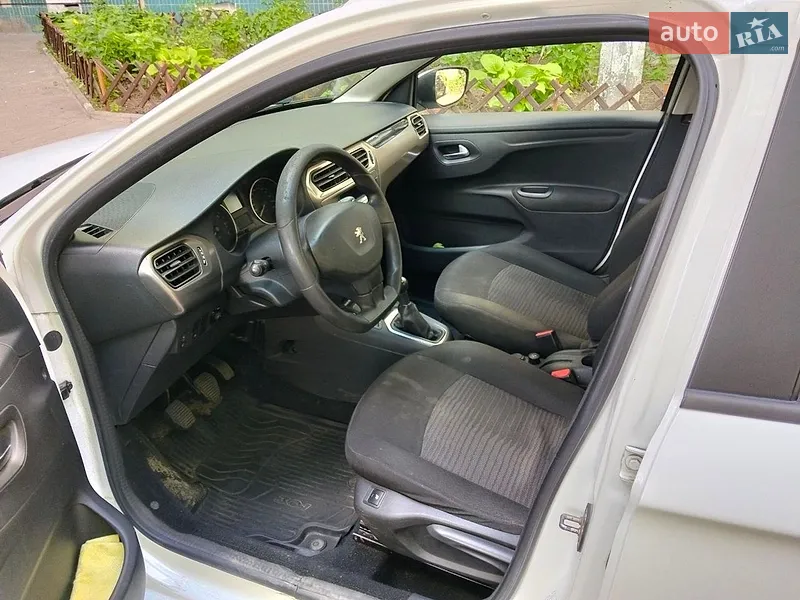 Peugeot 301 2017 VIN VF3DDHMZ6HJ598909 фото оголошення 9 з 52