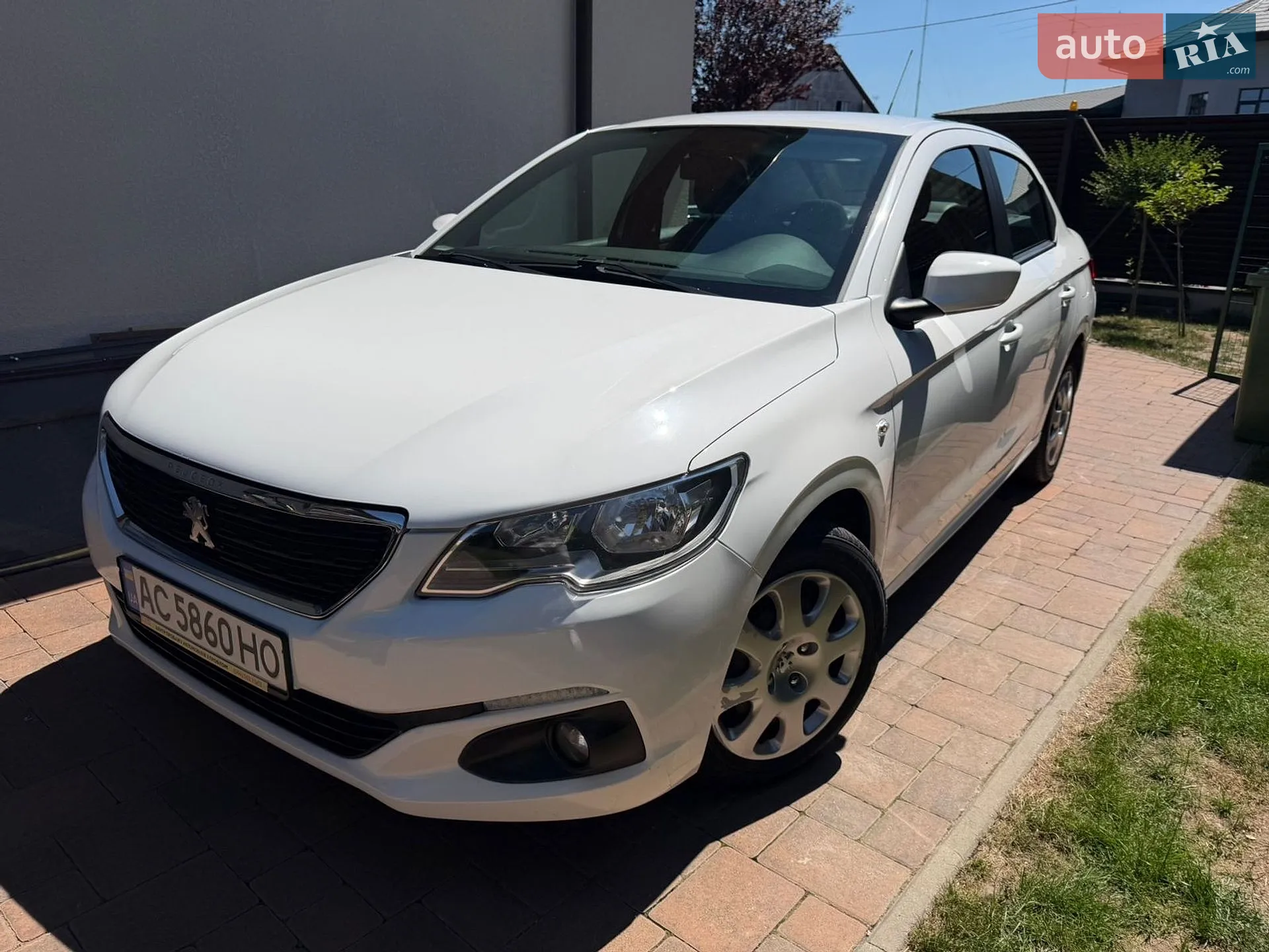 2017 Peugeot 301 - мініатюра 3