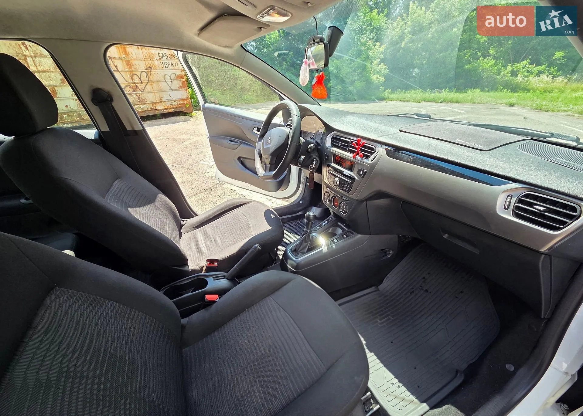 2017 Peugeot 301 - мініатюра 17