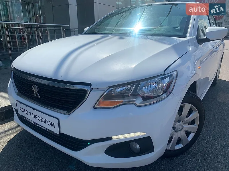 Peugeot 301 2021
