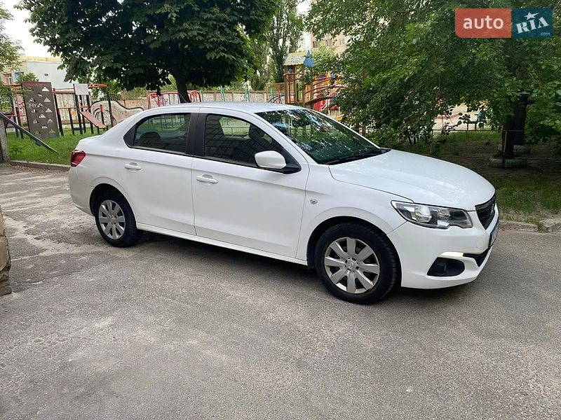 Peugeot 301 2018
